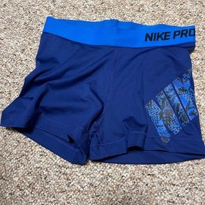 Nike pro shorts. Size M. Blue.